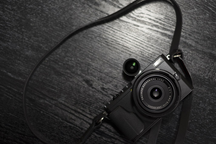 FUJIFILM X70 フード ファインダー