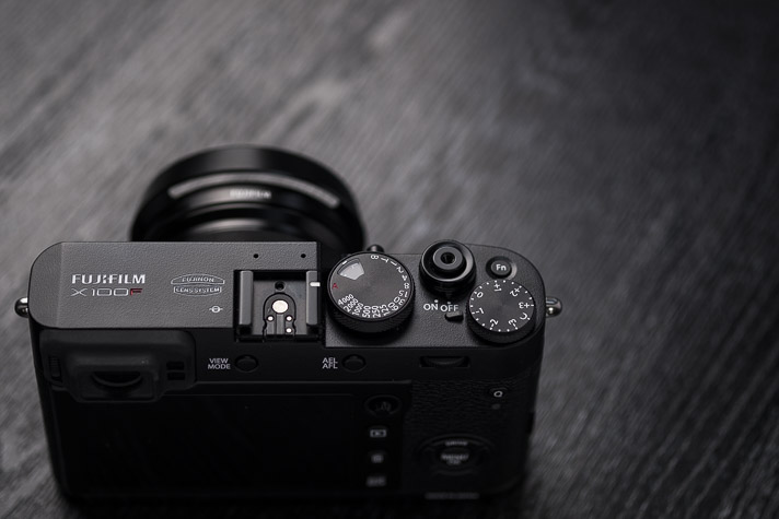 X100F DESIGN Black