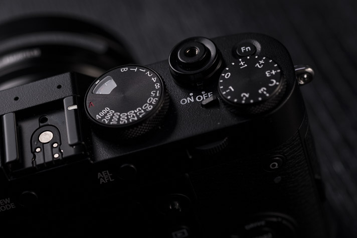 X100F DESIGN Black